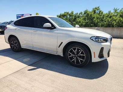Used 2022 BMW X4 xDrive30i w/ M Sport Package 2