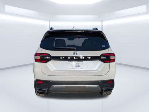 New 2026 Honda Pilot EX-L image 5