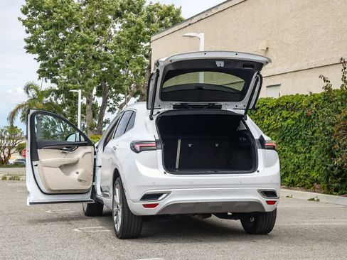 Used 2023 Buick Envision Avenir AWD/4WD image 27