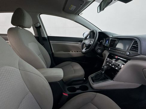 Used 2020 Hyundai Elantra SEL image 27