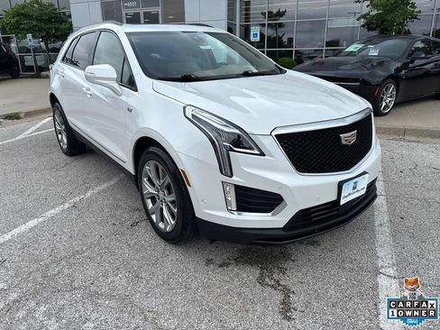Used 2020 Cadillac XT5 Sportv w/ Platinum Package AWD/4WD image 7