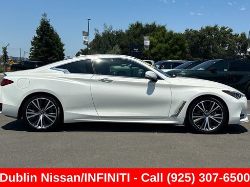 Used 2022 INFINITI Q60 3.0t Luxe w/ Cargo Package RWD image 3