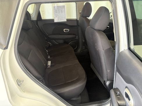 Used 2016 Kia Soul w/ Convenience Package FWD image 21