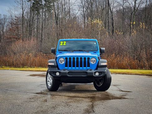 Certified 2022 Jeep Wrangler Sport S image 9