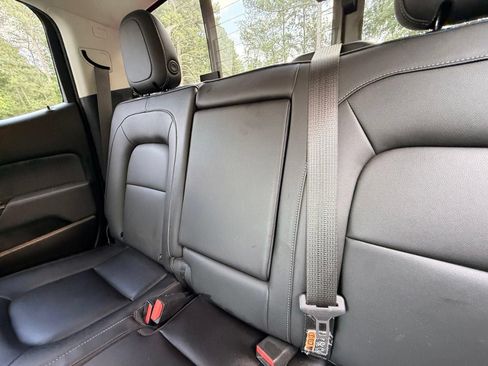 Used 2018 Chevrolet Colorado Z71 AWD/4WD image 28