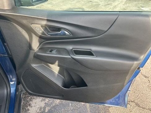 Used 2022 Chevrolet Equinox LT image 40