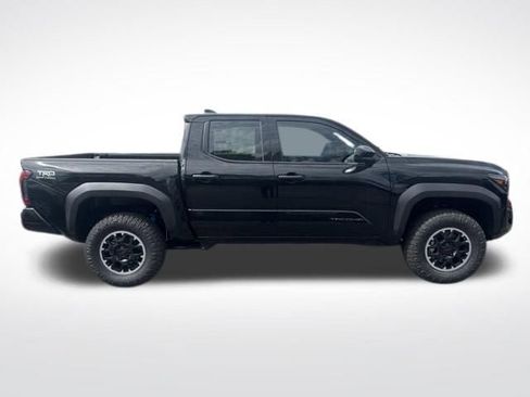 New 2026 Toyota Tacoma TRD Off-Road AWD/4WD image 6