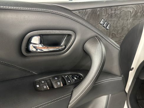 Used 2020 INFINITI QX80 Luxe w/ Edition 30 Package AWD/4WD image 16