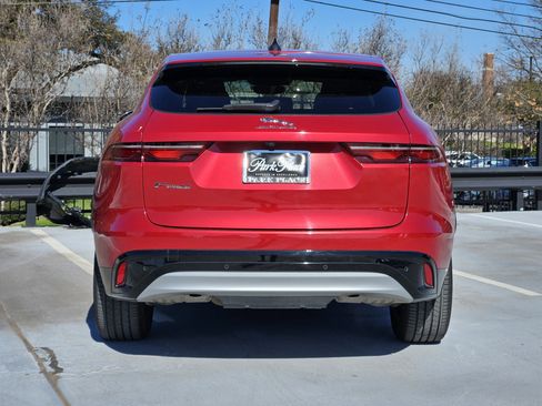 Used 2022 Jaguar F-PACE S image 8