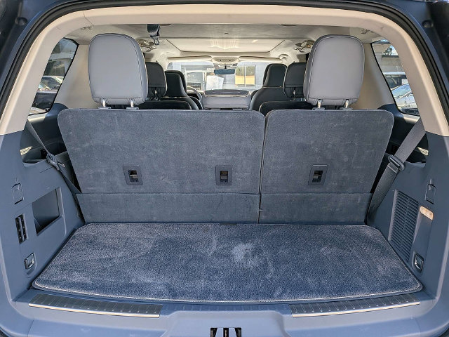 Used 2019 Lincoln Navigator Black Label AWD/4WD image 12