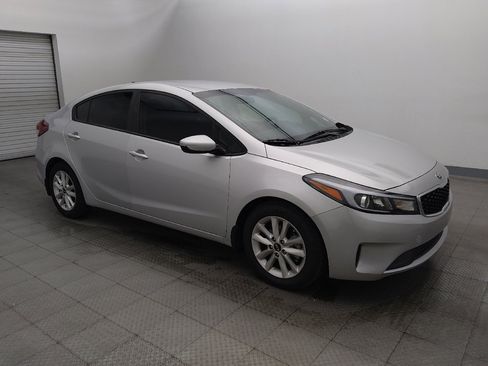 Used 2017 Kia Forte LX w/ LX Popular Package FWD image 11