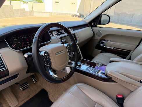 Used 2016 Land Rover Range Rover Supercharged AWD/4WD image 10