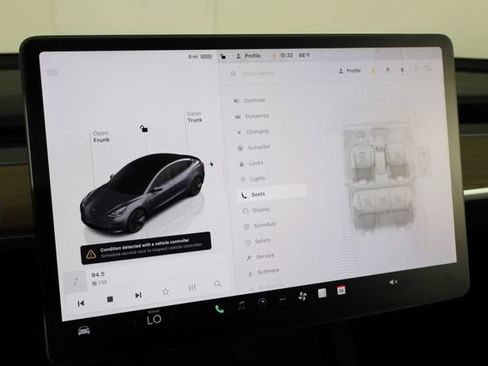 Used 2023 Tesla Model 3 Standard Range RWD image 33