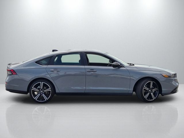 Used 2026 Honda Accord Sport image 3