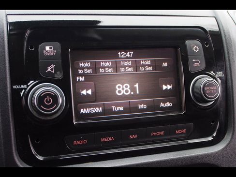 Used 2021 RAM ProMaster 2500 w/ Convenience Group image 23