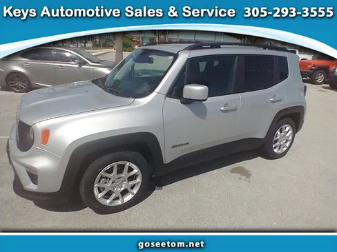Used 2020 Jeep Renegade Latitude w/ Cold Weather Group image 1