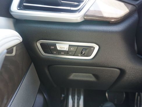 Used 2023 BMW X5 sDrive40i w/ M Sport Package RWD image 5