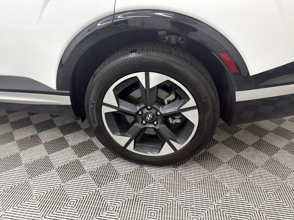 Certified 2026 Hyundai Palisade Limited FWD image 22