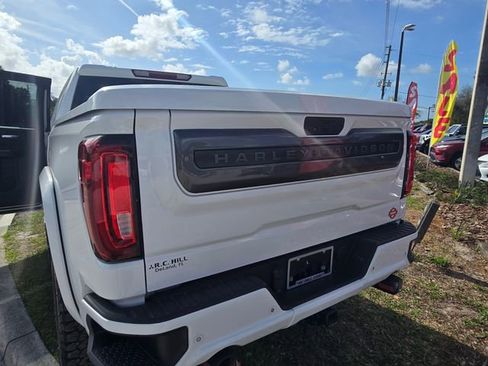 Used 2022 GMC Sierra 1500 SLT w/ SLT Premium Plus Package image 17