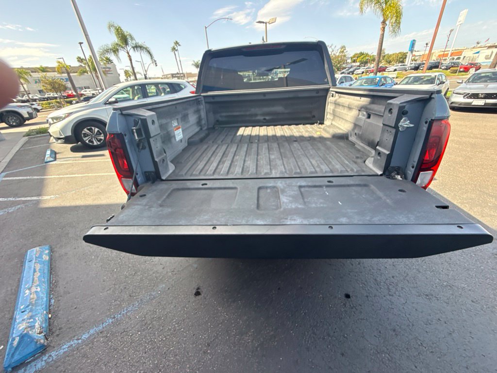 Used 2023 Honda Ridgeline Sport image 11