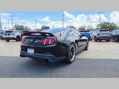 Used 2011 Ford Mustang GT Premium w/ Electronics Pkg RWD image 29