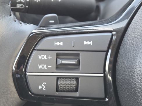 Used 2025 Honda Accord Touring image 34