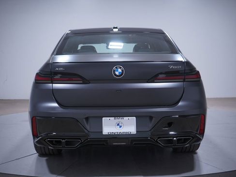New 2026 BMW 760i xDrive w/ Executive Package image 5