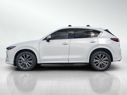 New 2025 MAZDA CX-5 Signature image 4