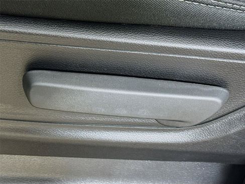 New 2026 RAM 1500 Express AWD/4WD image 22