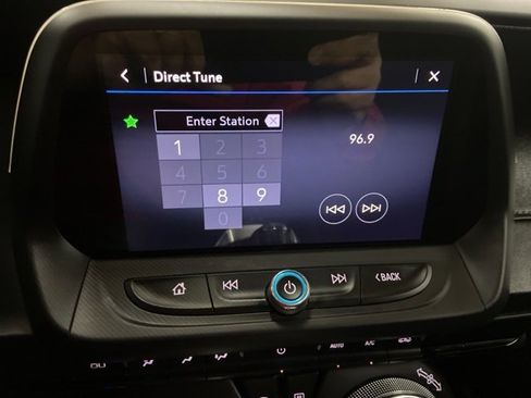 Used 2021 Chevrolet Camaro LT w/ RS Package image 33