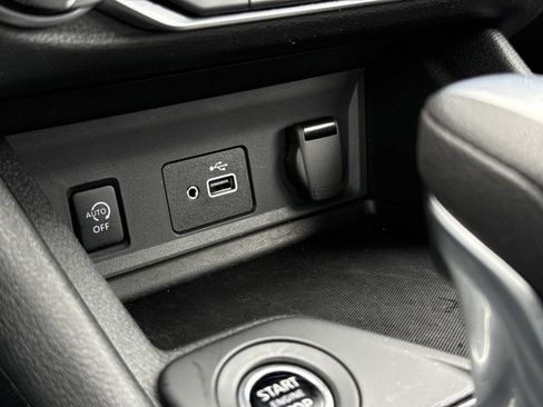 Certified 2025 Nissan Sentra S image 12