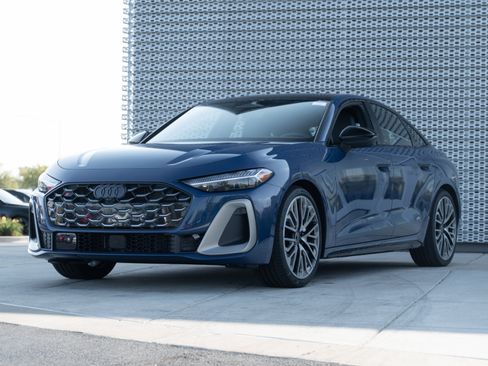 New 2025 Audi S5 Prestige image 7