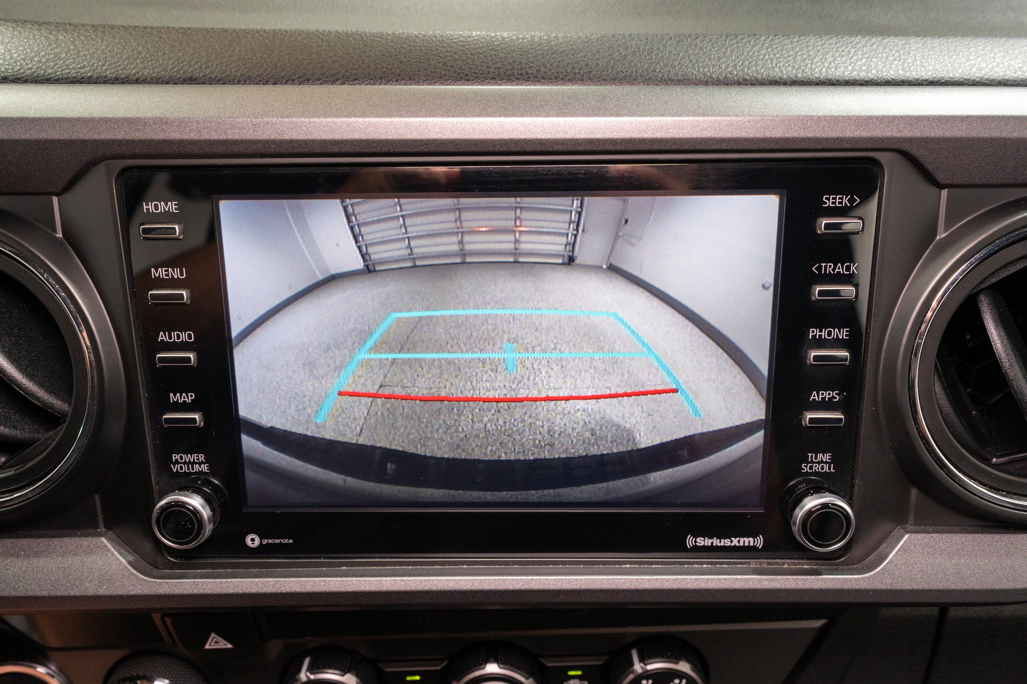 Used 2020 Toyota Tacoma TRD Off-Road AWD/4WD image 19