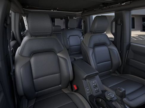 New 2026 Ford Bronco Outer Banks AWD/4WD image 10