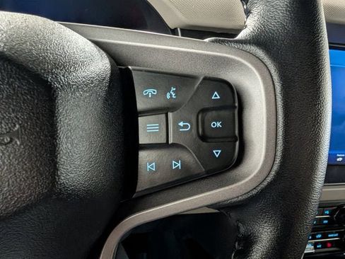 Used 2023 Ford Bronco Wildtrak image 23