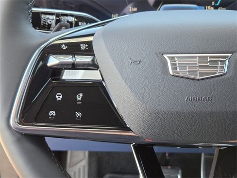 New 2026 Cadillac Optiq Sport 2 image 22