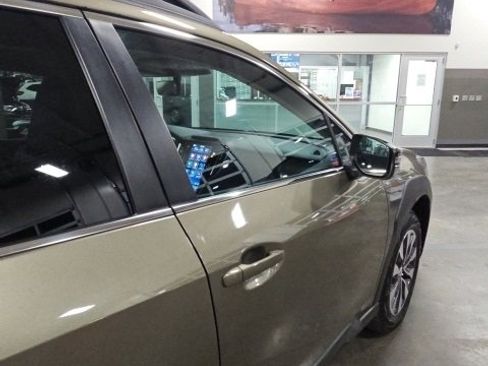 Used 2025 Subaru Outback Limited XT image 52