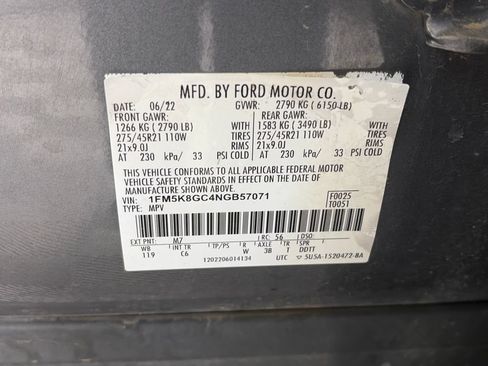 Used 2022 Ford Explorer ST w/ Equipment Group 401A AWD/4WD image 9