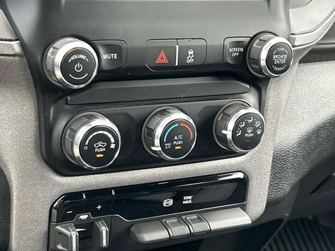 Used 2024 RAM 3500 Tradesman AWD/4WD image 37