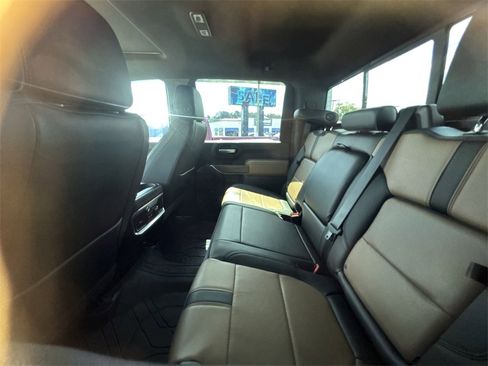 Used 2022 Chevrolet Silverado 3500 High Country w/ Safety Package II image 12