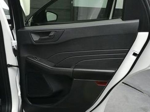 Used 2022 Ford Escape SE w/ Convenience Package AWD/4WD image 14