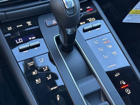 New 2026 Porsche Macan S image 25