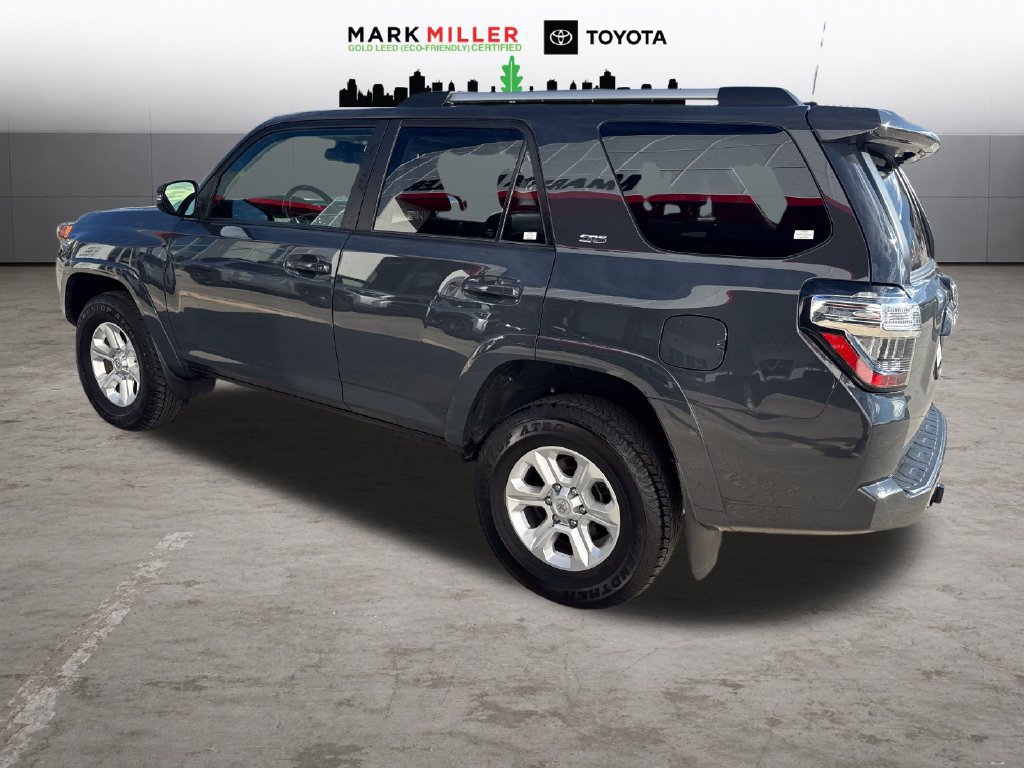 Certified 2024 Toyota 4Runner SR5 Premium w/ SR5 Premium Package AWD/4WD image 3