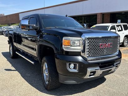Used 2015 GMC Sierra 2500 Denali w/ Duramax Plus Package