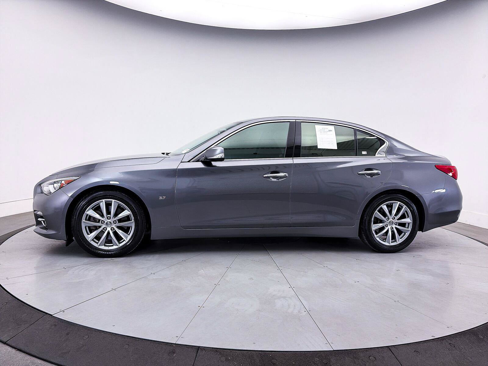 Used 2015 INFINITI Q50 Premium w/ Navigation Package RWD image 33