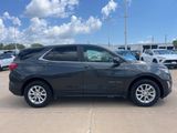 Used 2021 Chevrolet Equinox LT image 3