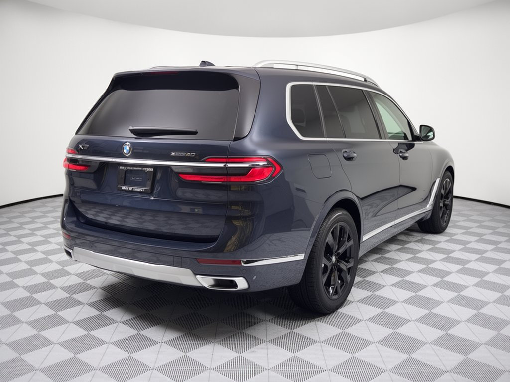 Used 2027 BMW X7 xDrive40i AWD/4WD image 9