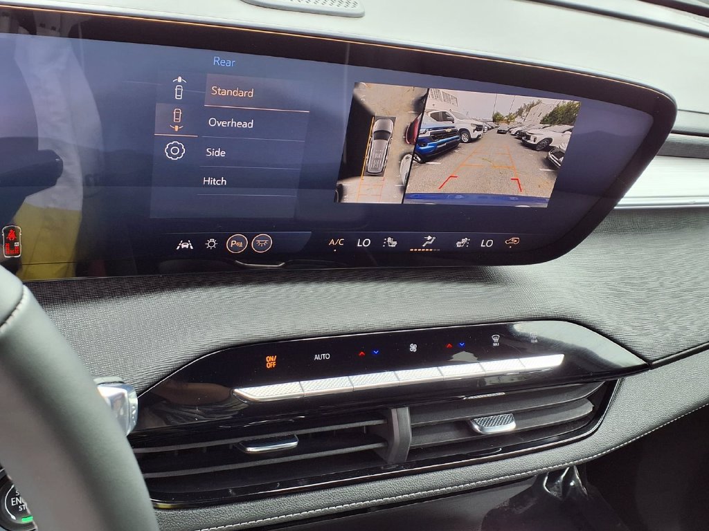 Used 2026 Buick Enclave Preferred FWD image 7