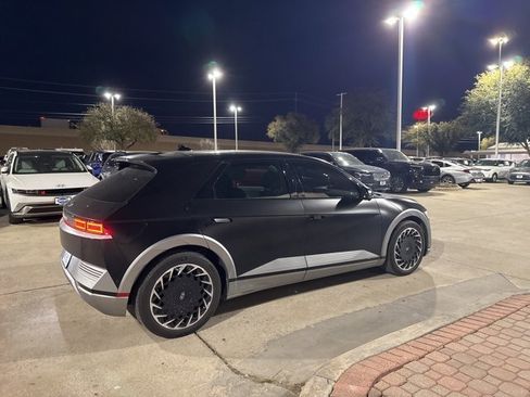 Used 2022 Hyundai Ioniq 5 Limited w/ Cargo Package image 3