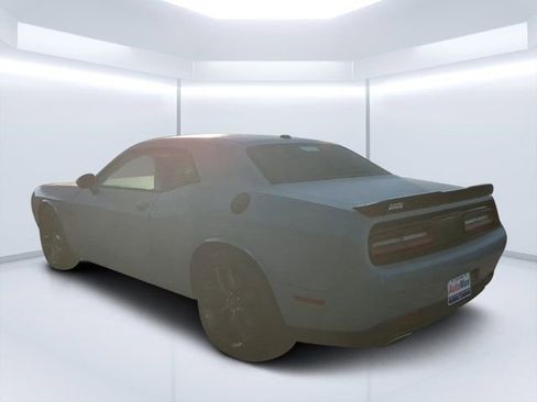 Used 2020 Dodge Challenger GT w/ Driver Convenience Group image 5